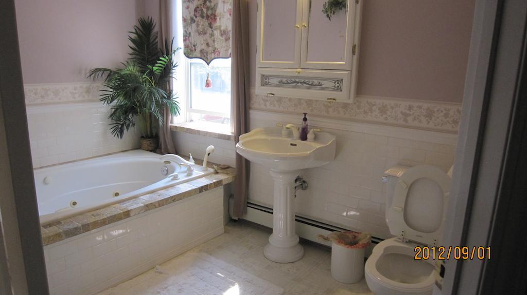 Wenxin B&B Риджайна Стая снимка